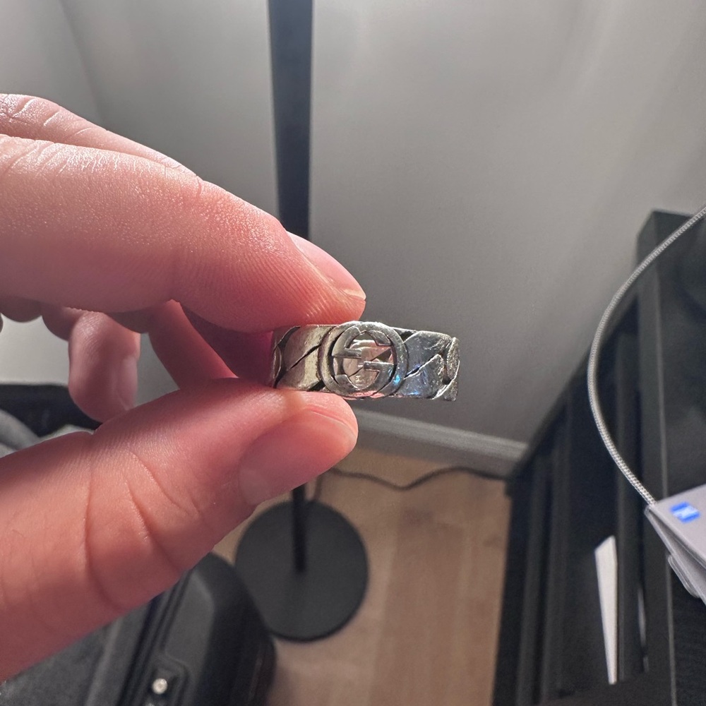 Gucci Silver Band with Iconic Emblem